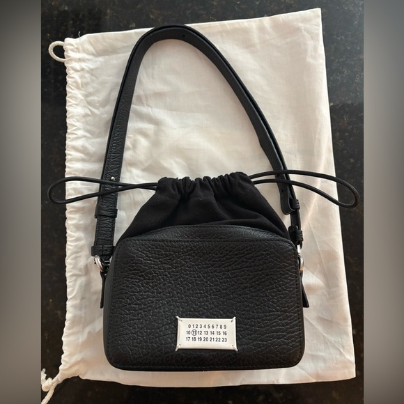 Maison Margiela 5AC Mini Camera Bag - Black One-Size - Picture 1 of 6